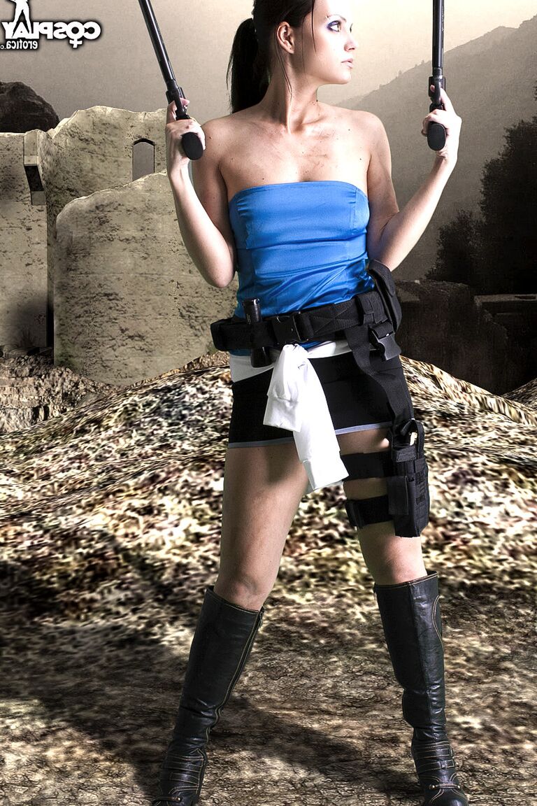 12P Jill Valentine Cosplay nua de Resident Evil