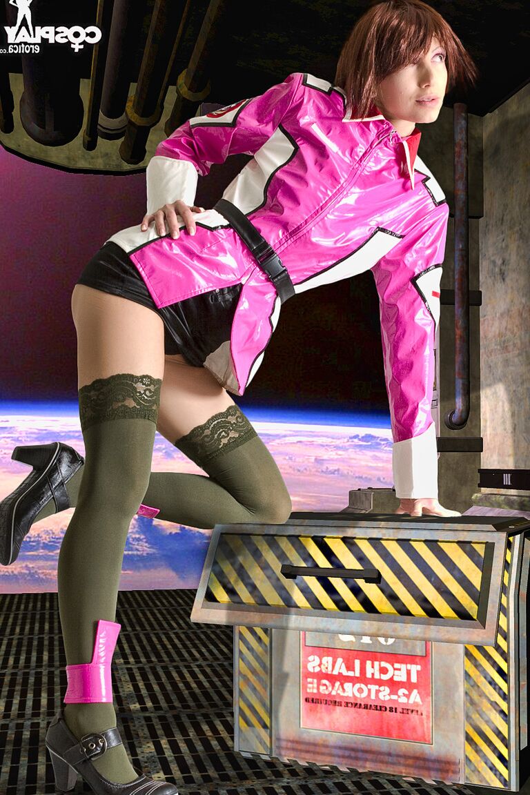 12P Lunamaria Hawke Gundam Seed Destiny nacktes Cosplay