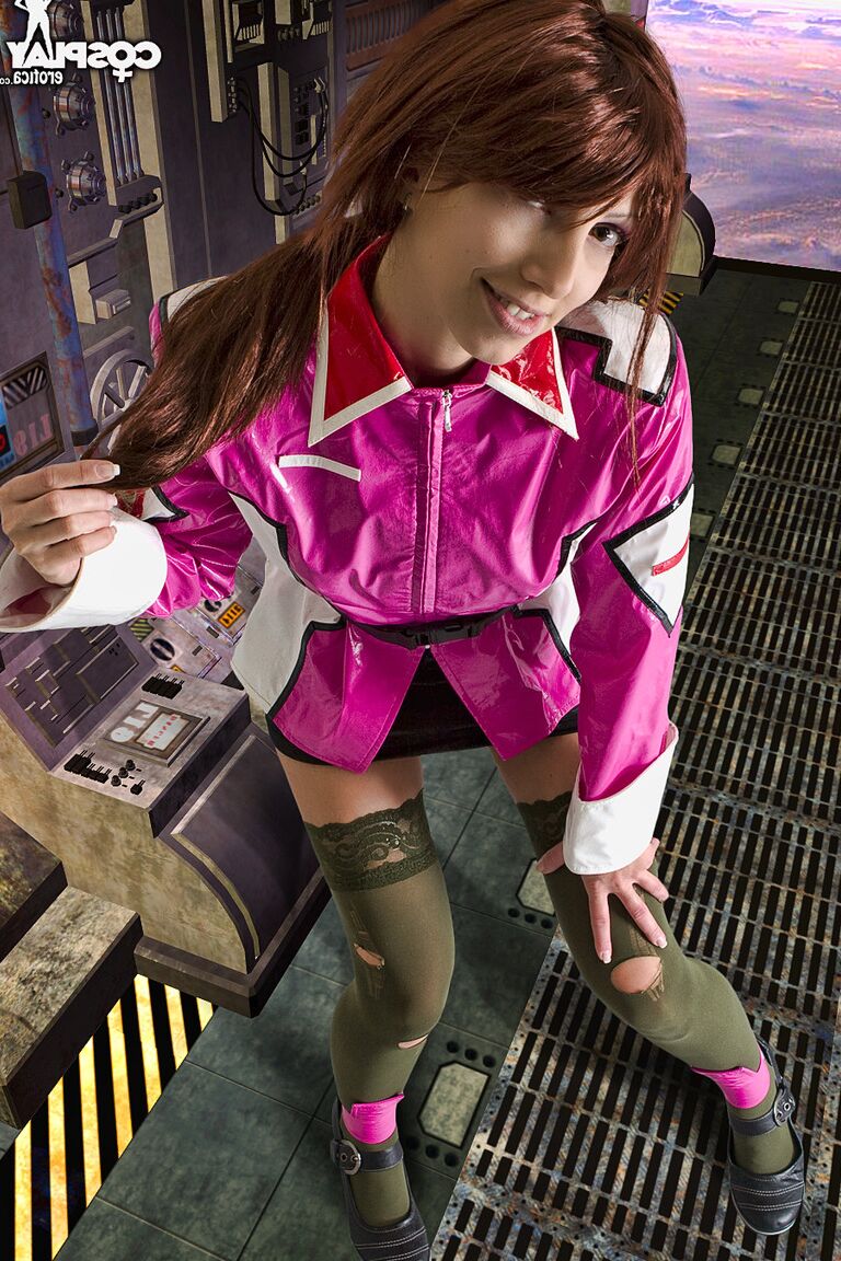 12P Lunamaria Hawke Gundam Seed Destiny nacktes Cosplay