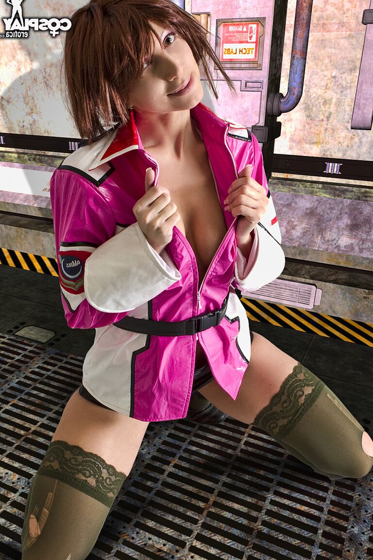 12P Lunamaria Hawke Gundam Seed Destiny nacktes Cosplay