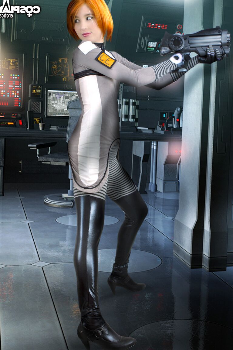 12P weibliches Sephard Mass Effect Nackt-Cosplay