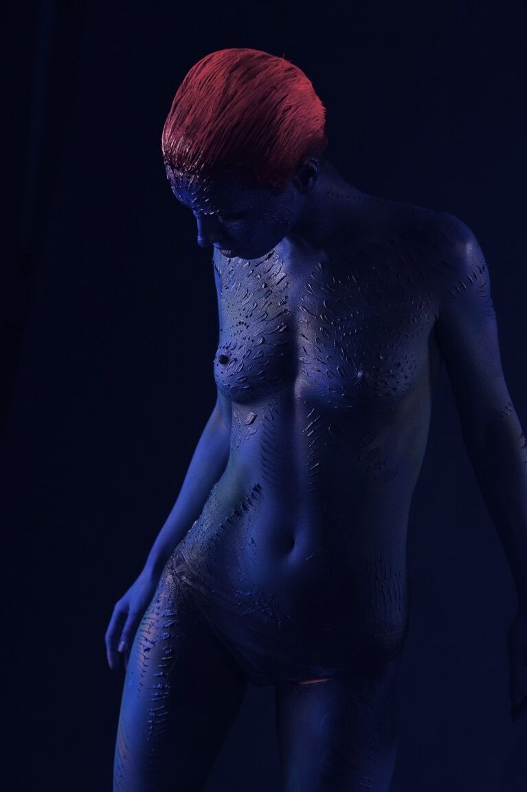 16P Redheaded babe in cosplay body paint Lisa Dove flaunts her small tits and ass