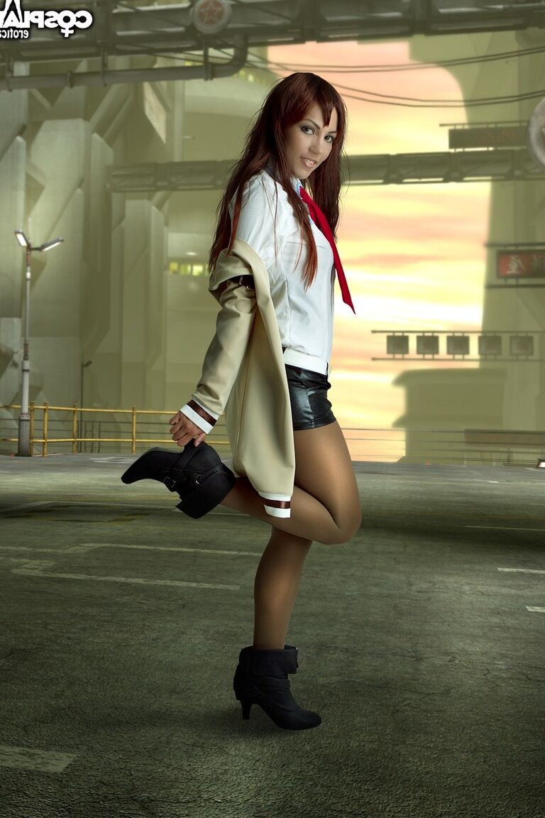 12P Kurisu Makise Steins Gate nacktes Cosplay