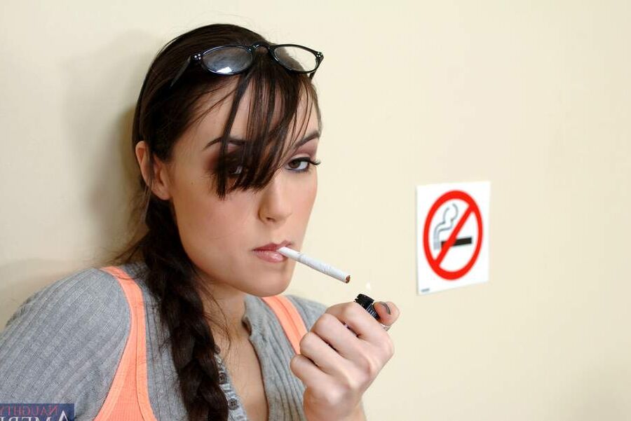 16P Universitária sacanagem com peitos pequenos Sasha Grey transando com sua professora