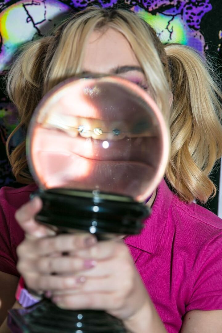 17P Emo estudante Anastasia Knight mostra sua buceta rosa
