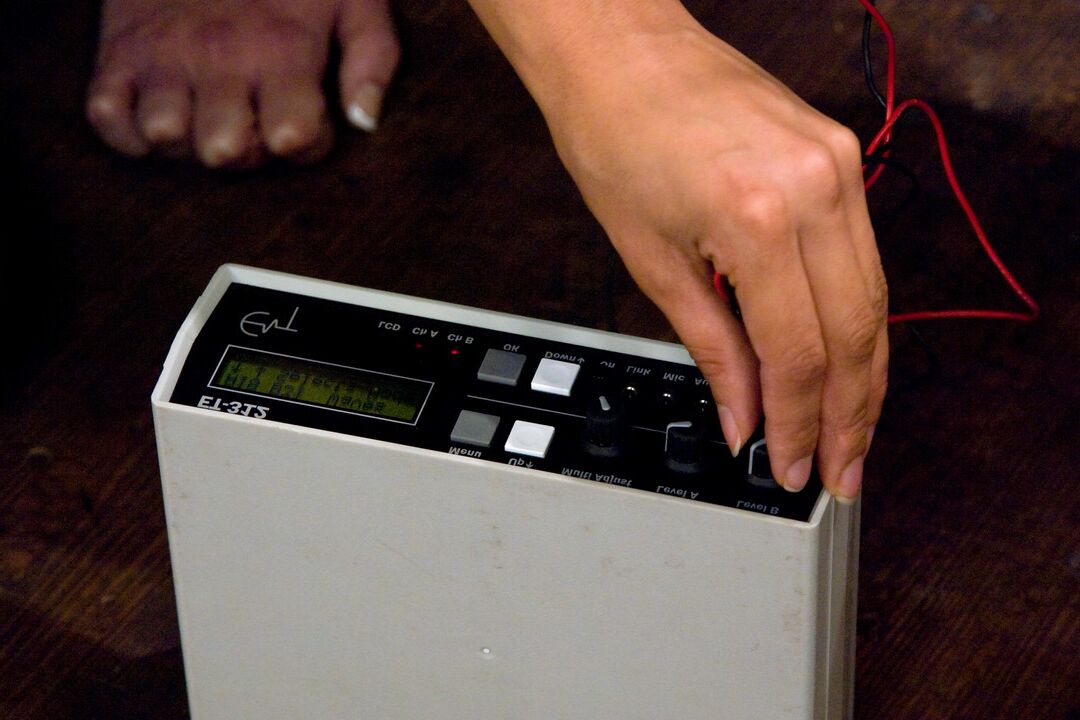 21P Coño cableado Isis Love, Sabrina Fox
