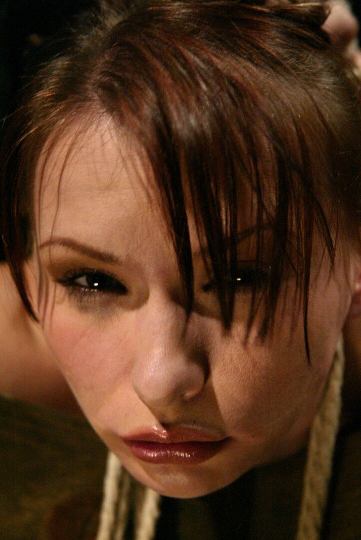 21P Wasser-Bondage Katja Kassin