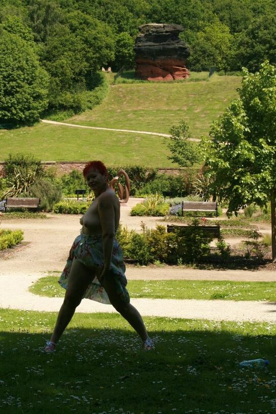 20P Older redhead Valgasmic Exposed gets totally naked in a public park