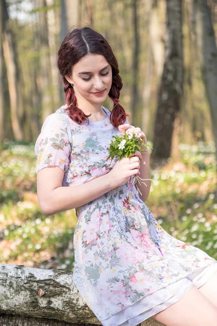 20P First timer Gloria bares her young girl's body on a fallen tree in the woods