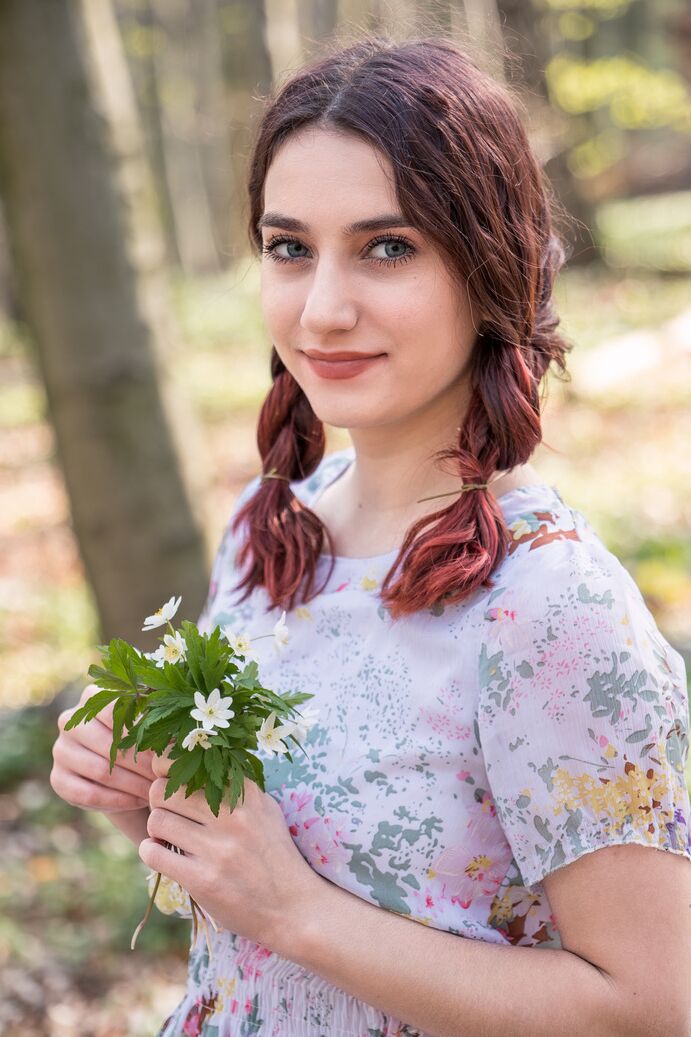 20P First timer Gloria bares her young girl's body on a fallen tree in the woods