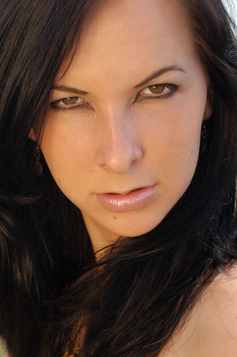 21P Errotica Archives Katrin E