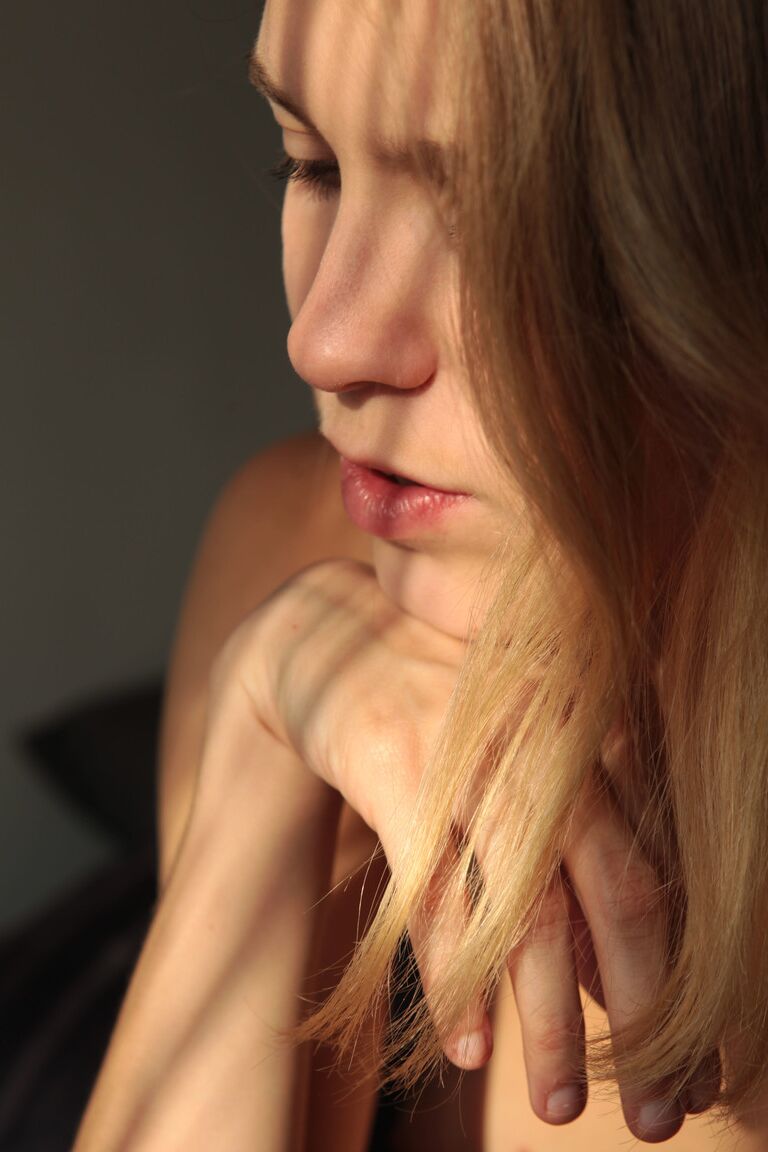 21P Met Art Nora Pace