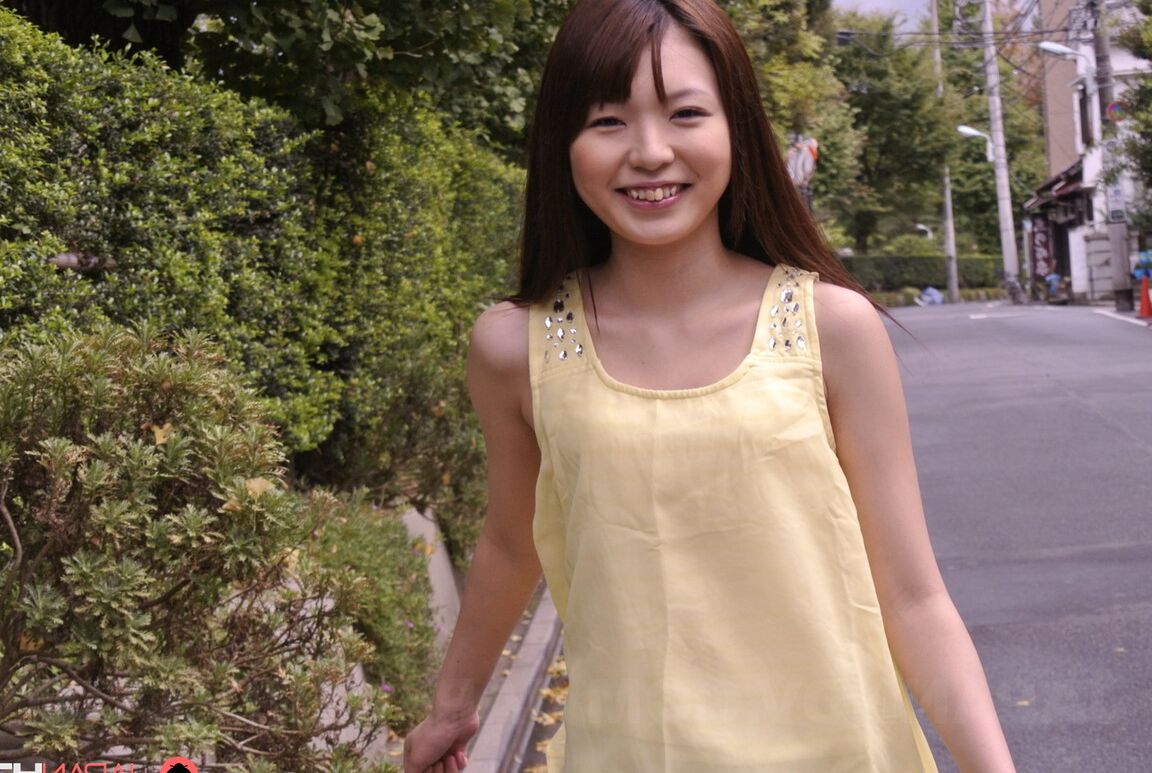 21P Kinky Asian lady Aya Eikura spits a huge load of cum after blowing her new BF