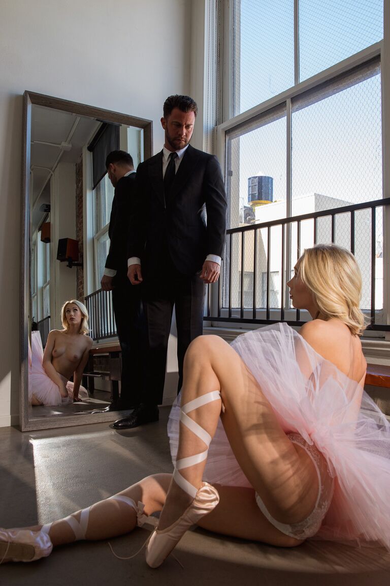 21P Deeper Seth Gamble, Sky Pierce