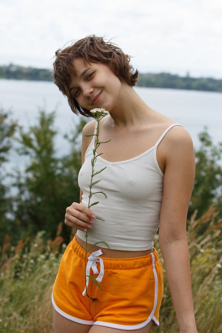 13P Zishy Victoria Minina