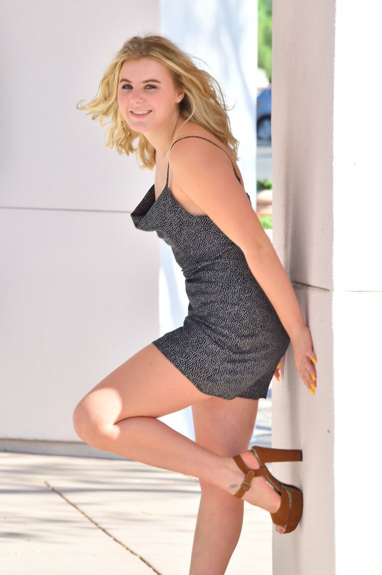 21P Blonde girl Isabelle flashes her cleavage and shaved vagina in public