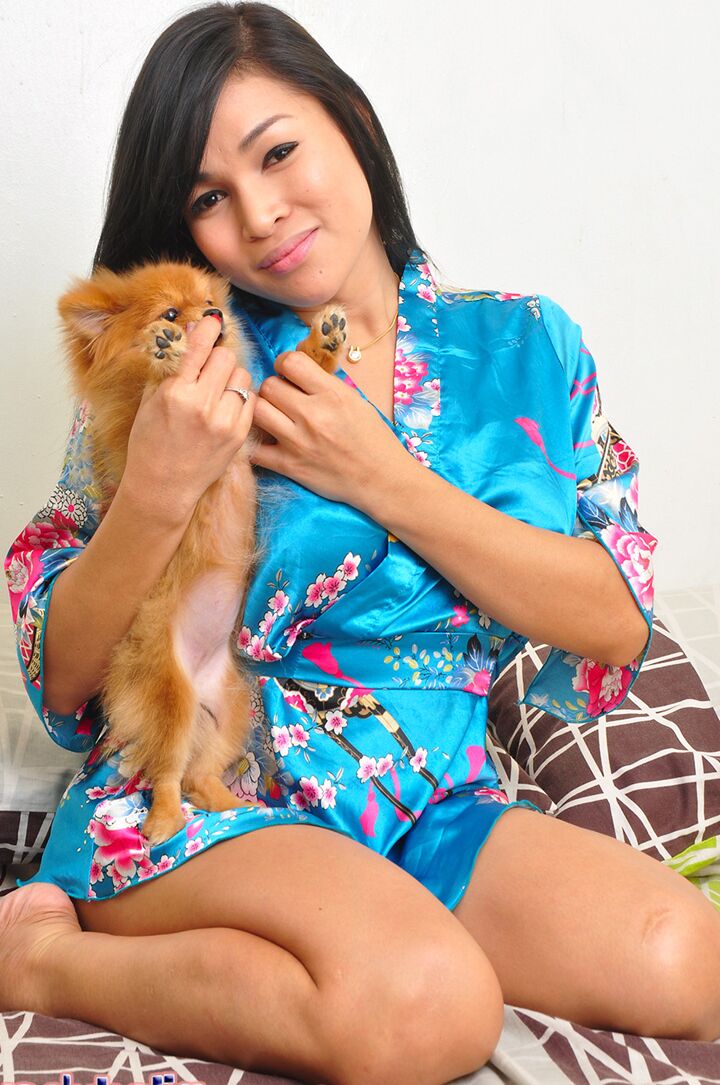 16P PI Ladyboy Vitress Tamayo Kimono Puppy 1