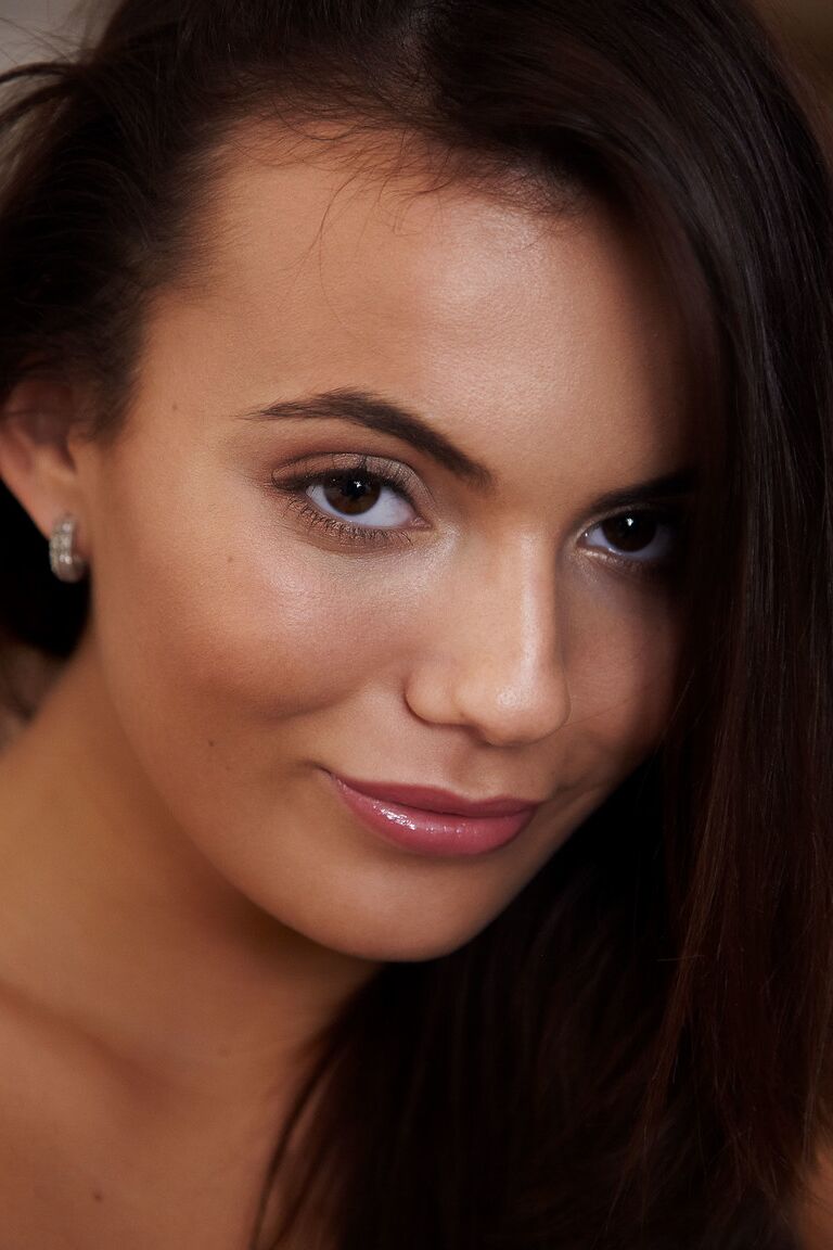 21P Met Art Vanessa Decker