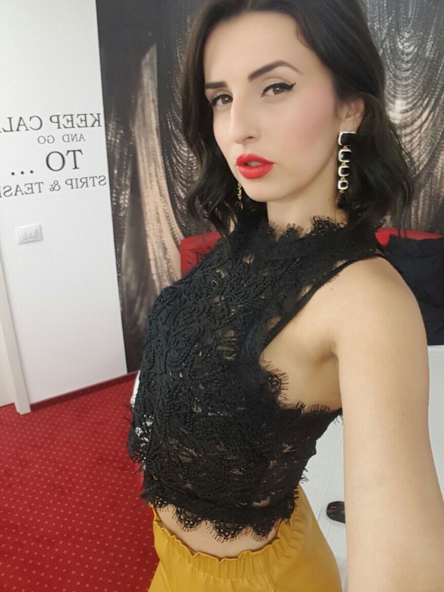 15P Miryam Lena Amor