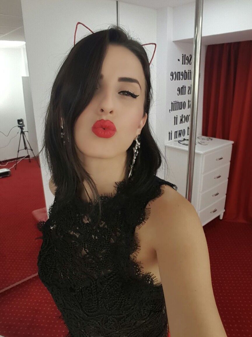 15P Miryam Lena Amor