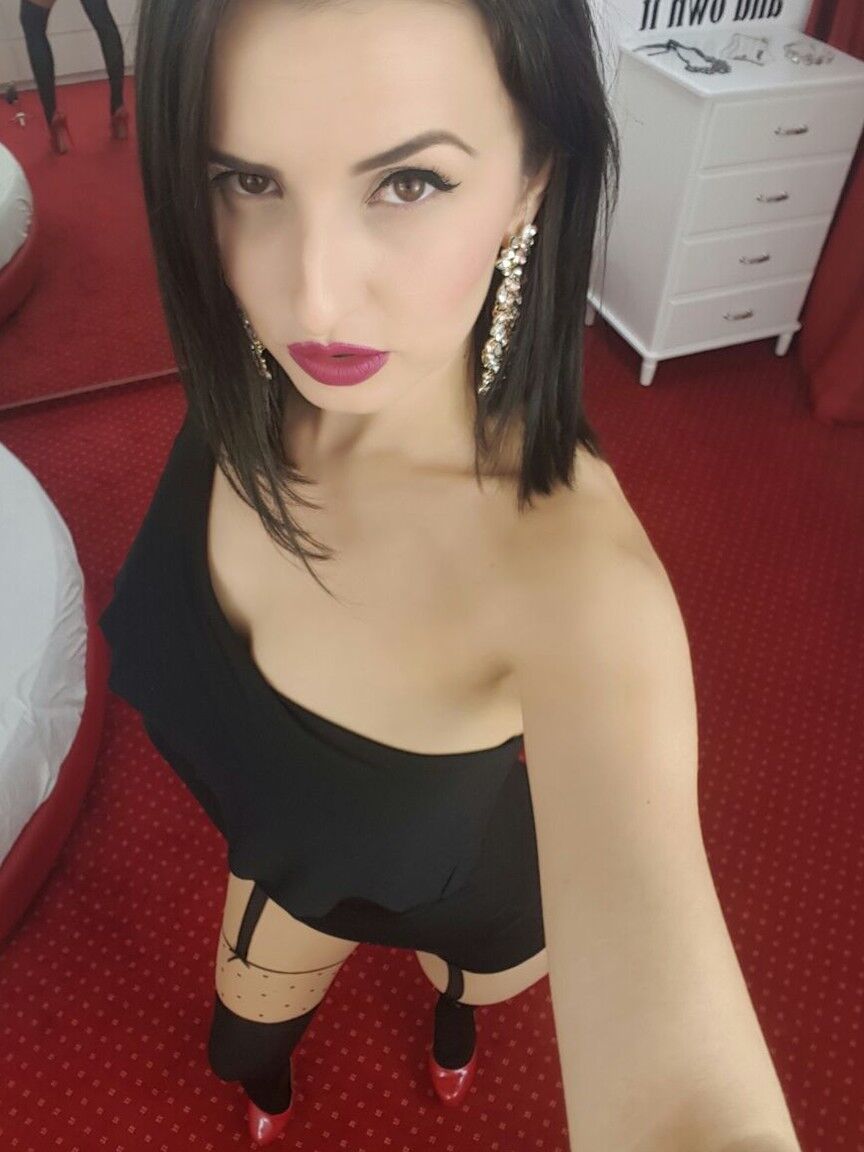 15P Miryam Lena Amor