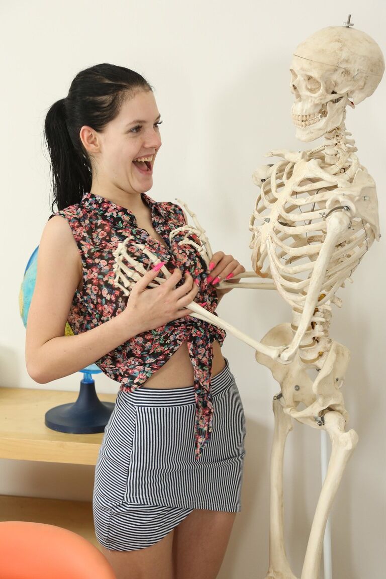 21P Fucking Skinny Portal Anie Darling