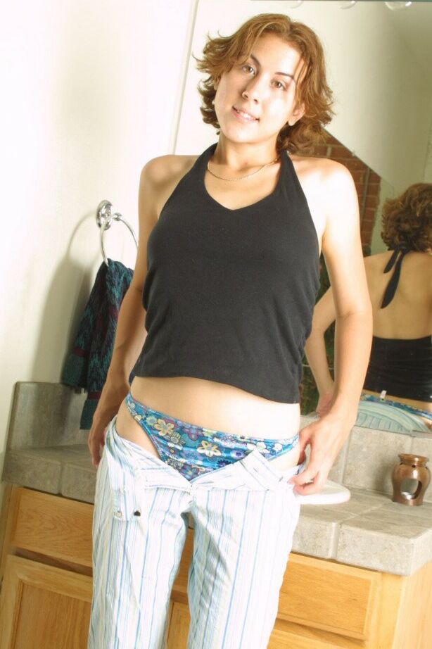 21P Karups Private Collection Gianna