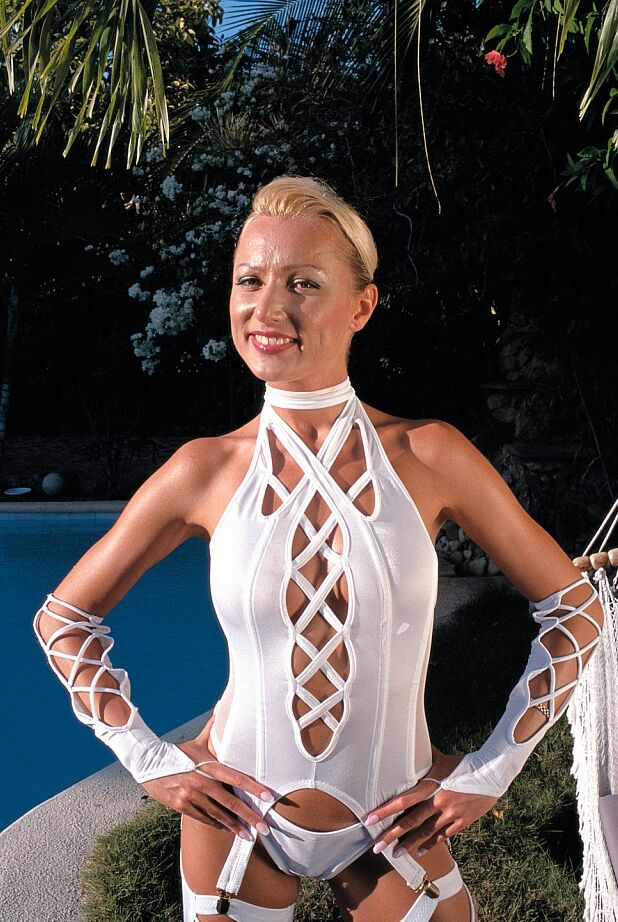 21P Hot blondes Sandy Style and Sue Diamond undress and share two cocks poolside