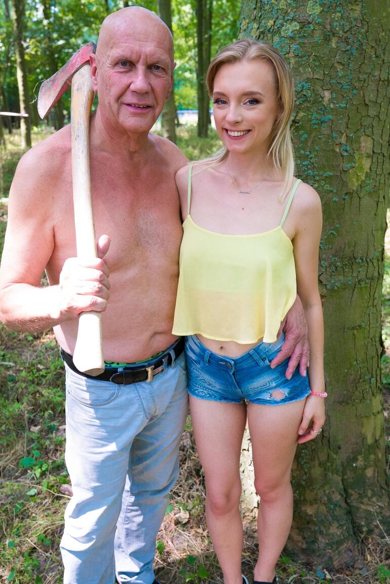 21P Oldie X Lily Ray