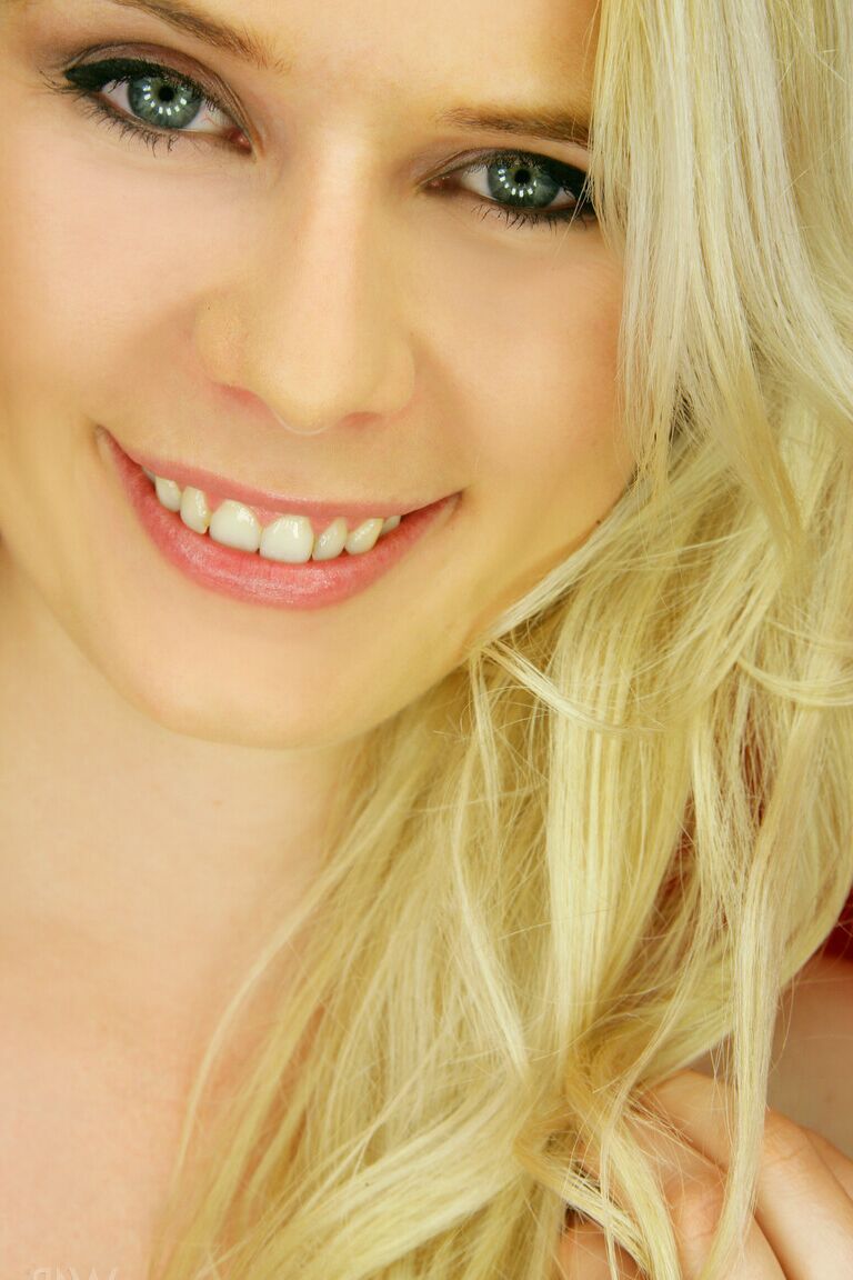 21P Assistir 4 Bela Lynn Kross