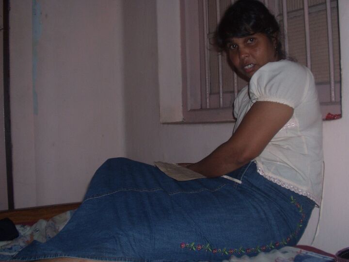 10P Indian female is caught in her underwear while trying on different outfits