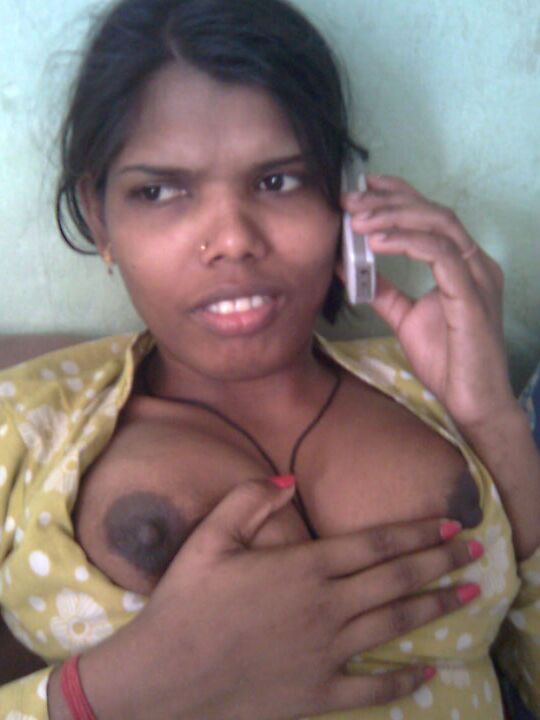 10P chicas indias exponen sus grandes pechos y vaginas en sus camas