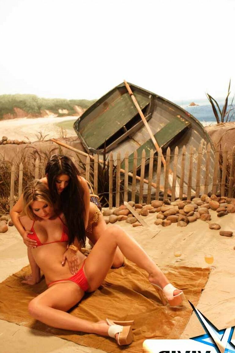 17P Indian babe Sunny Leone stripping and cuddling with hot blonde chick