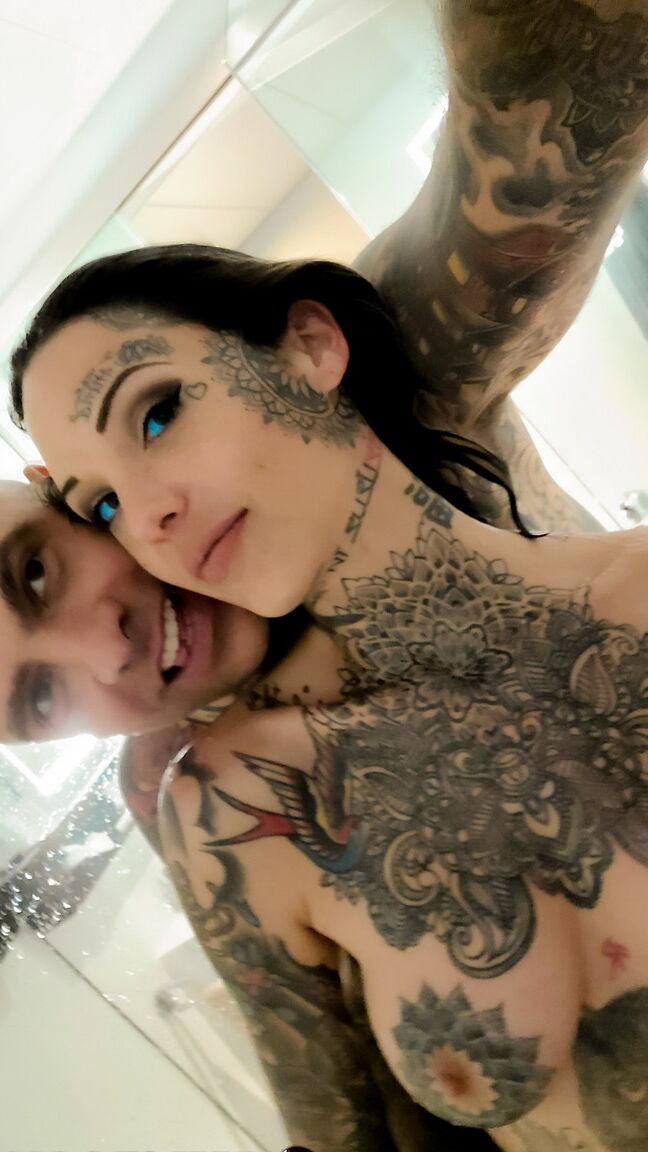 16P Alt Erotic LucyZZZ, Sascha Ink