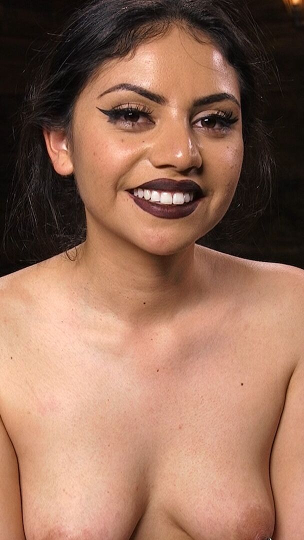 16P Device Bondage Rose Darling