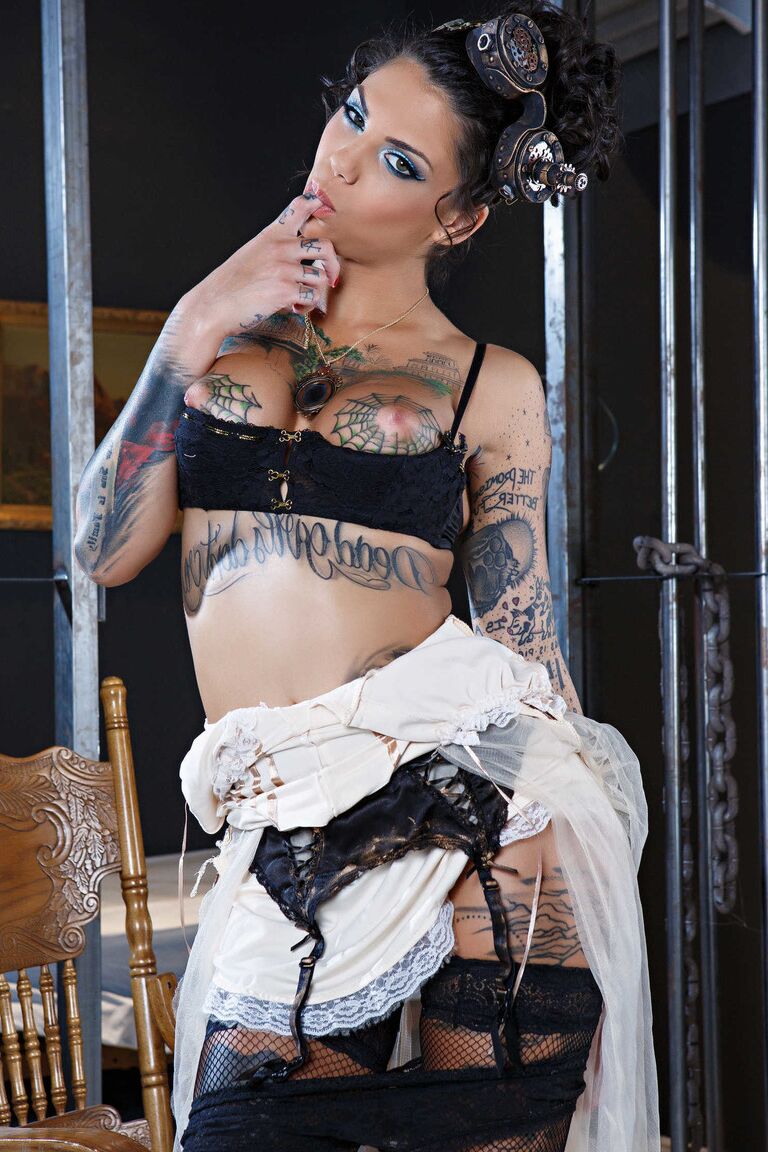 21P Docteur Aventures Bonnie Rotten