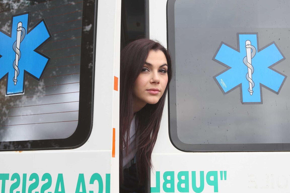 21P Doctor Aventuras Valentina Nappi