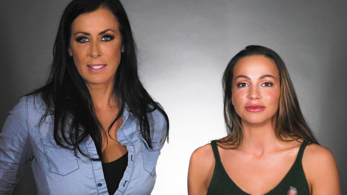 15P Reagan Foxx und Abigail Mac sind zwei der sexiesten und dominantesten Frauen, die ich je habe