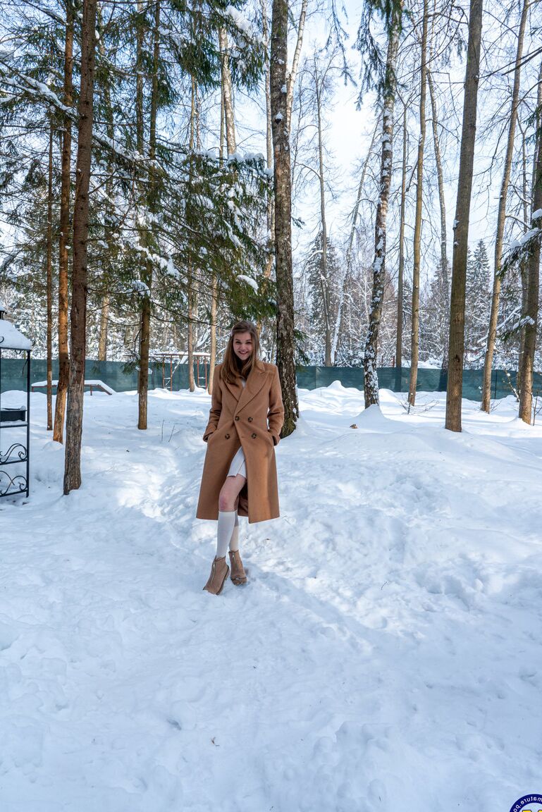 20P Playful Russian hotties Amanda Clarke & Isadora flash their cunts in the snow