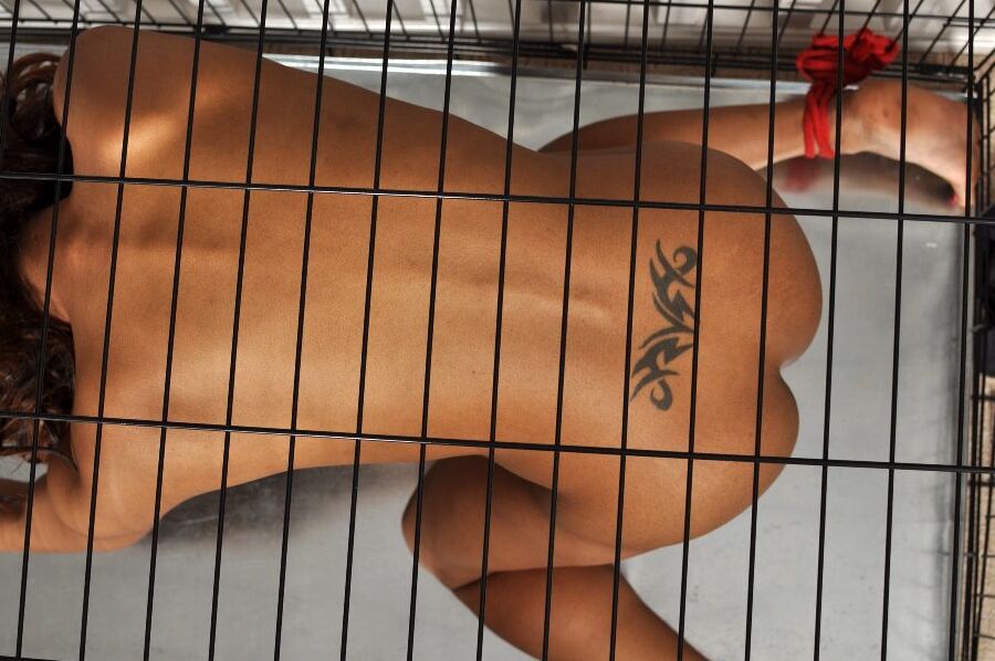 12P Amazing Kiki Minaj tied up in a cage at Tied Virgins