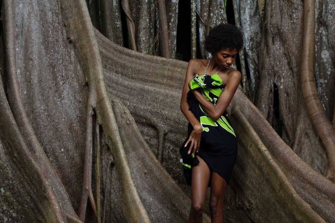 16P The sublime and slender girl walks in a former prison in Guadeloupe Its