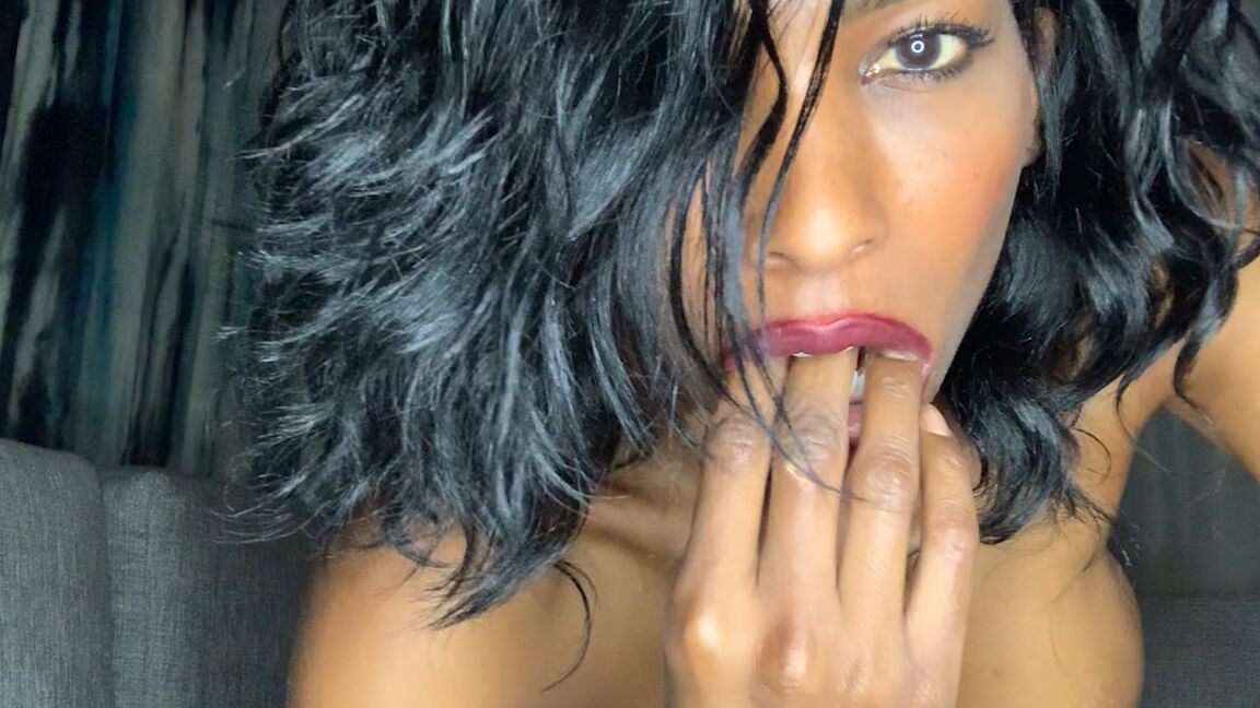 18P Kinky Bites Natassia Dreams