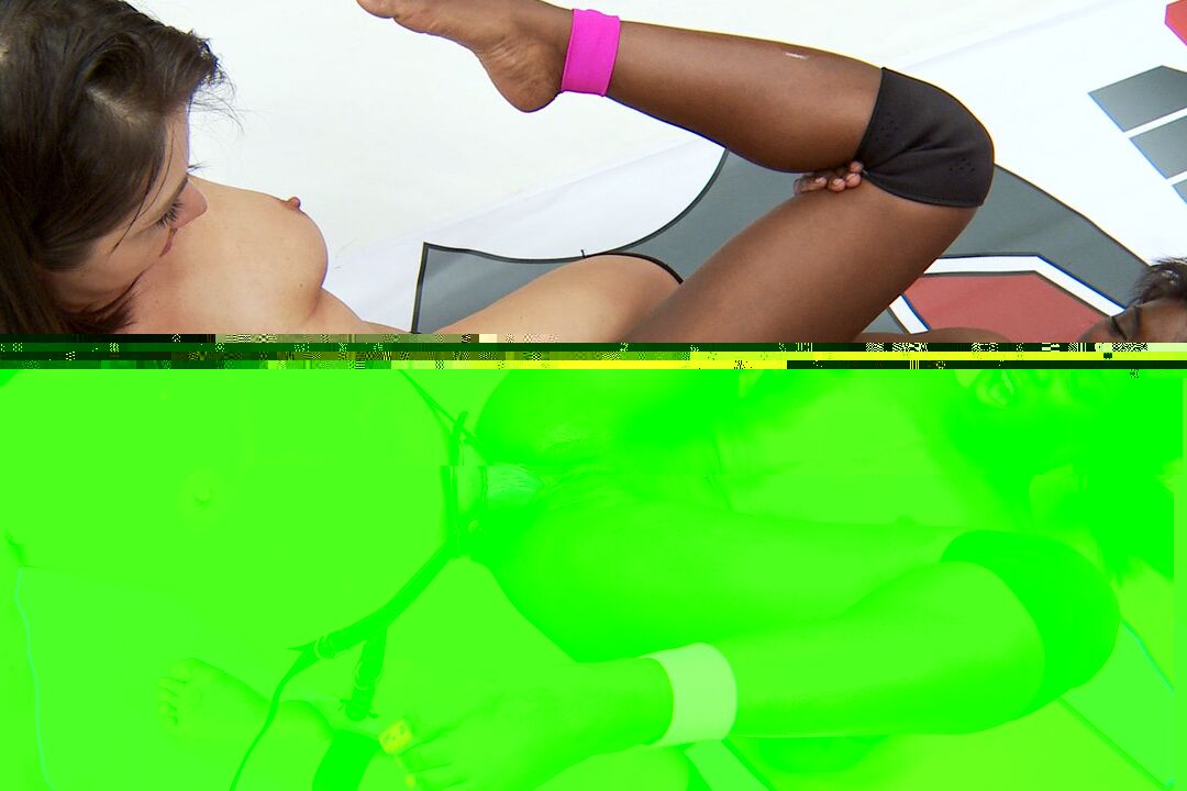 21P Ultimate Surrender Ana Foxxx, Lea Lexis