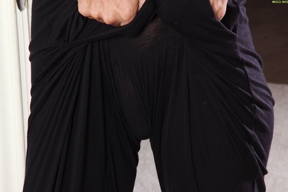 16P Undressing session featuring astonishing milf Katherine Jackson