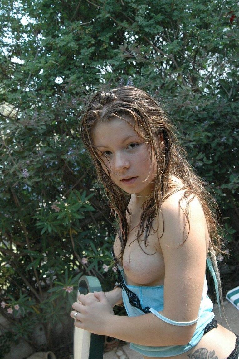 15P Emily 18 Hot emily getting wet and wild