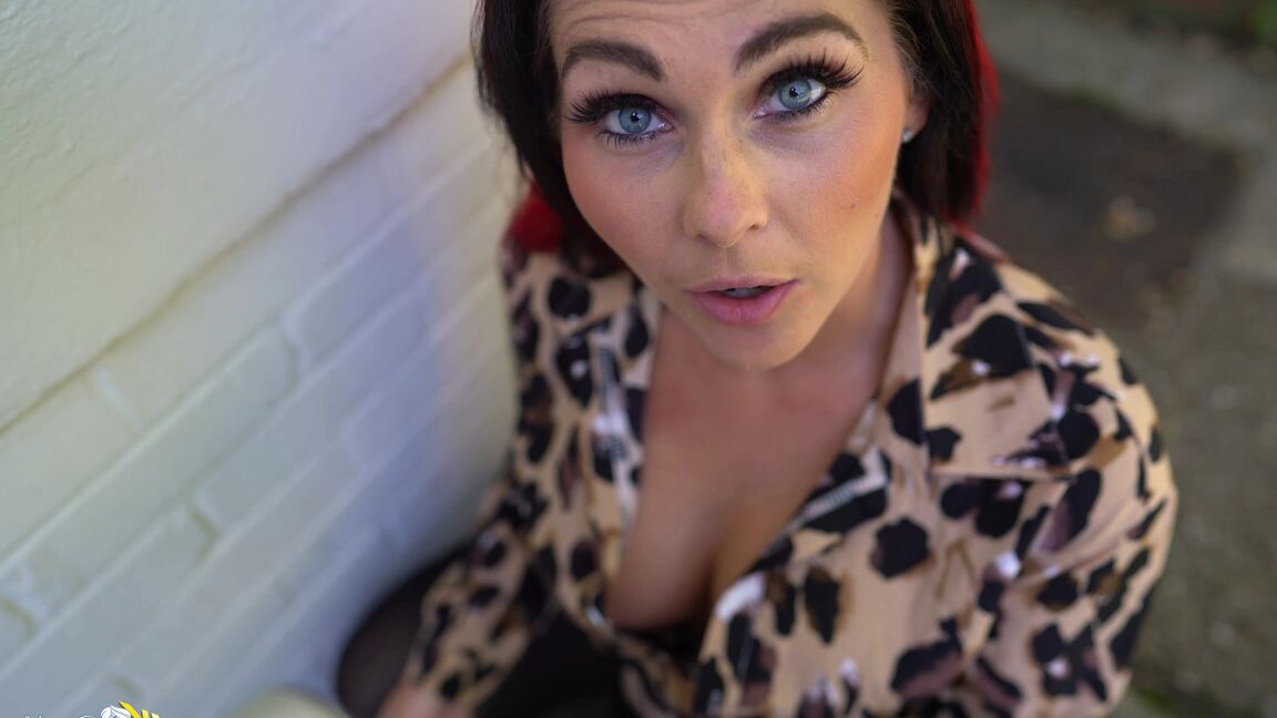 21P Downblouse Jerk Zeig mir, was du hast