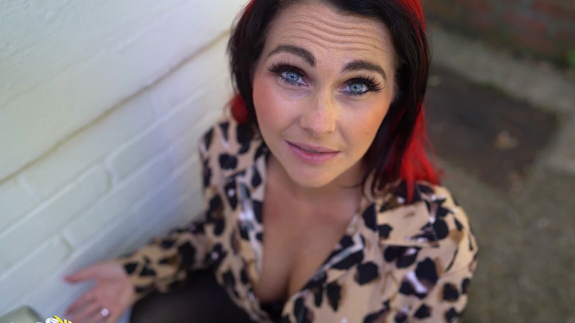 21P Downblouse Jerk Zeig mir, was du hast