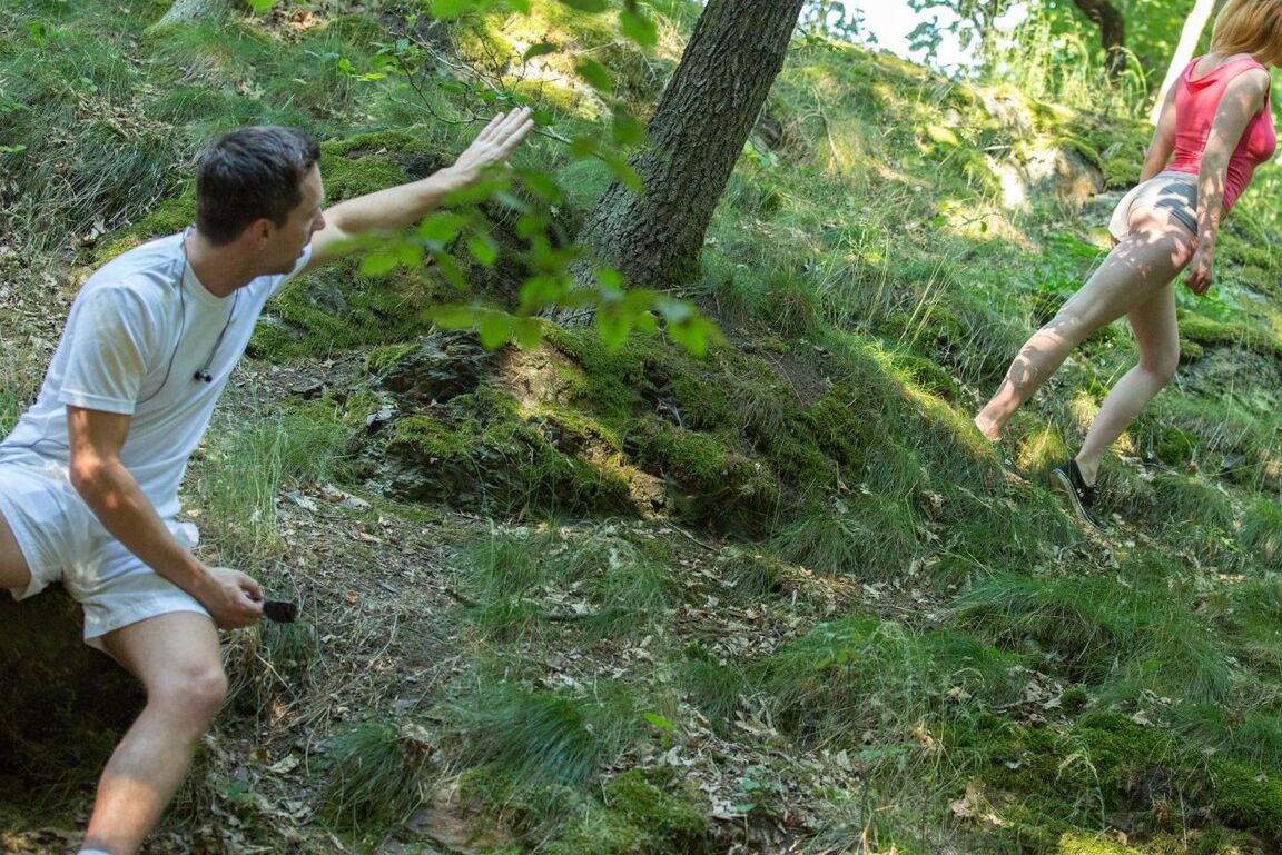 17P Redhead runner Rita gives injures jogger a blowjob & titty fuck in the woods