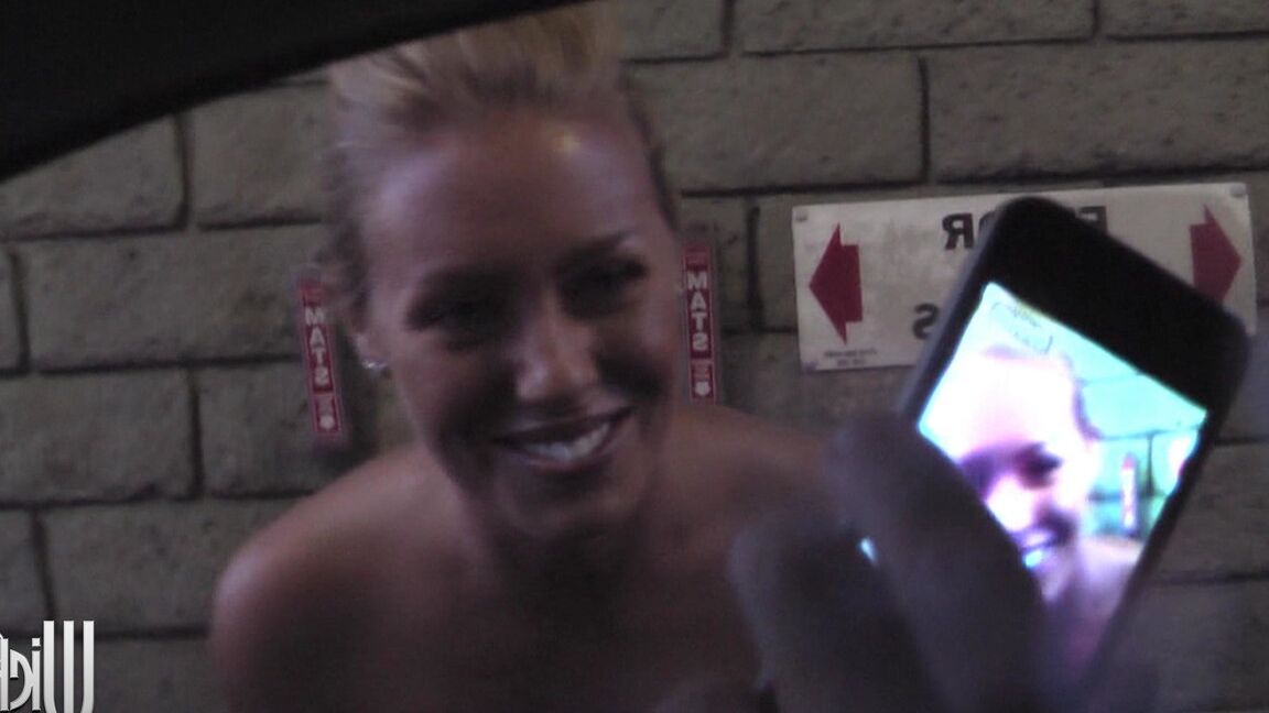 21P Wicked Alex Gonz, Nicole Aniston