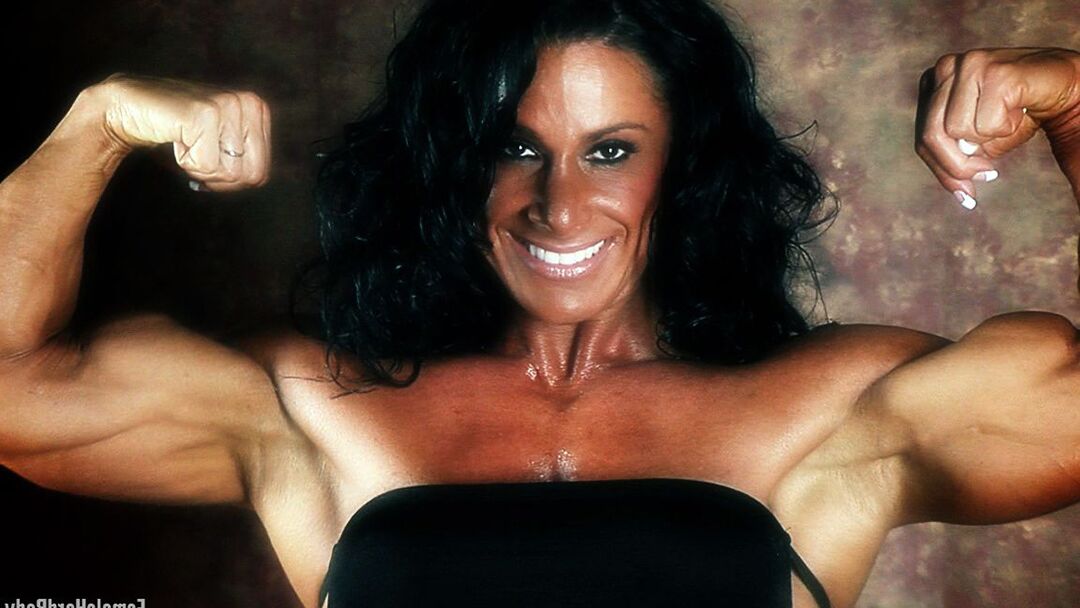 14P Femme Corps Dur Femme Corps Dur Debbie Bramwell